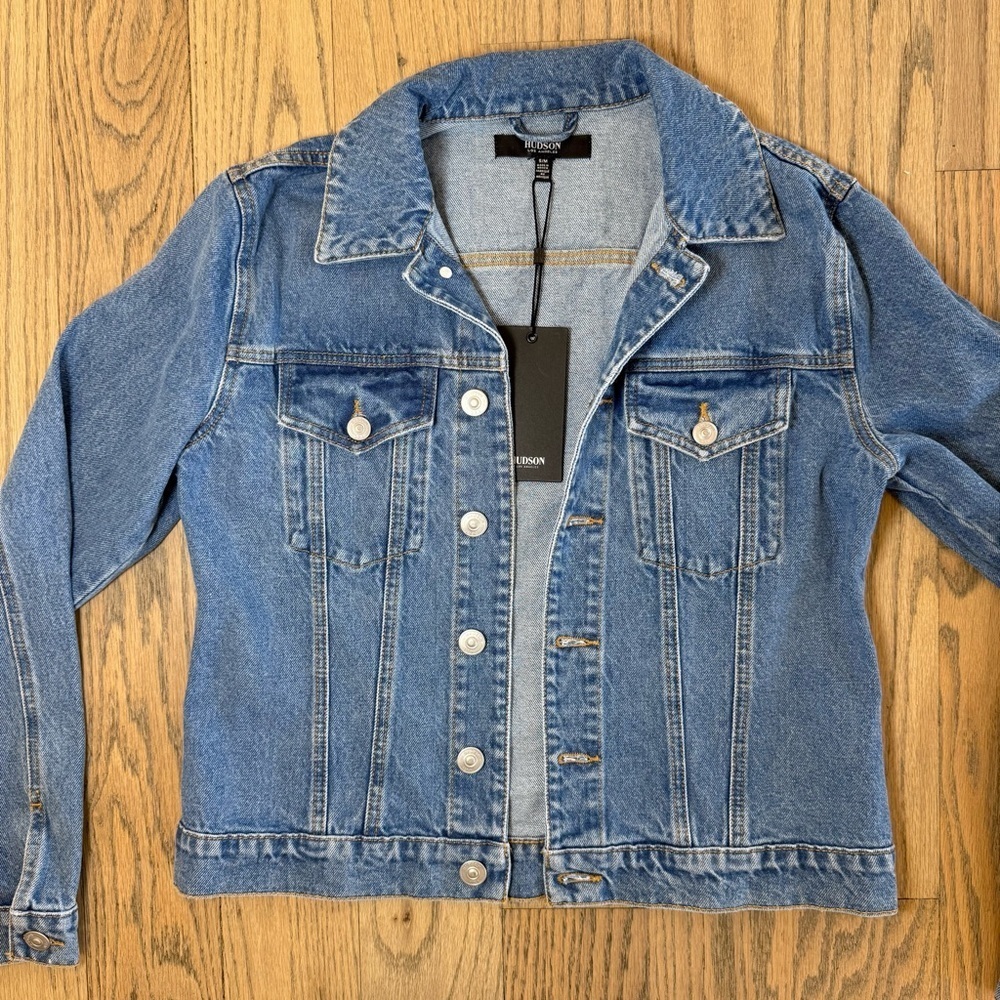 NWT Hudson Women’s Blue Trucker Denim Jacket Size Small/Medium - Picture 2 of 14